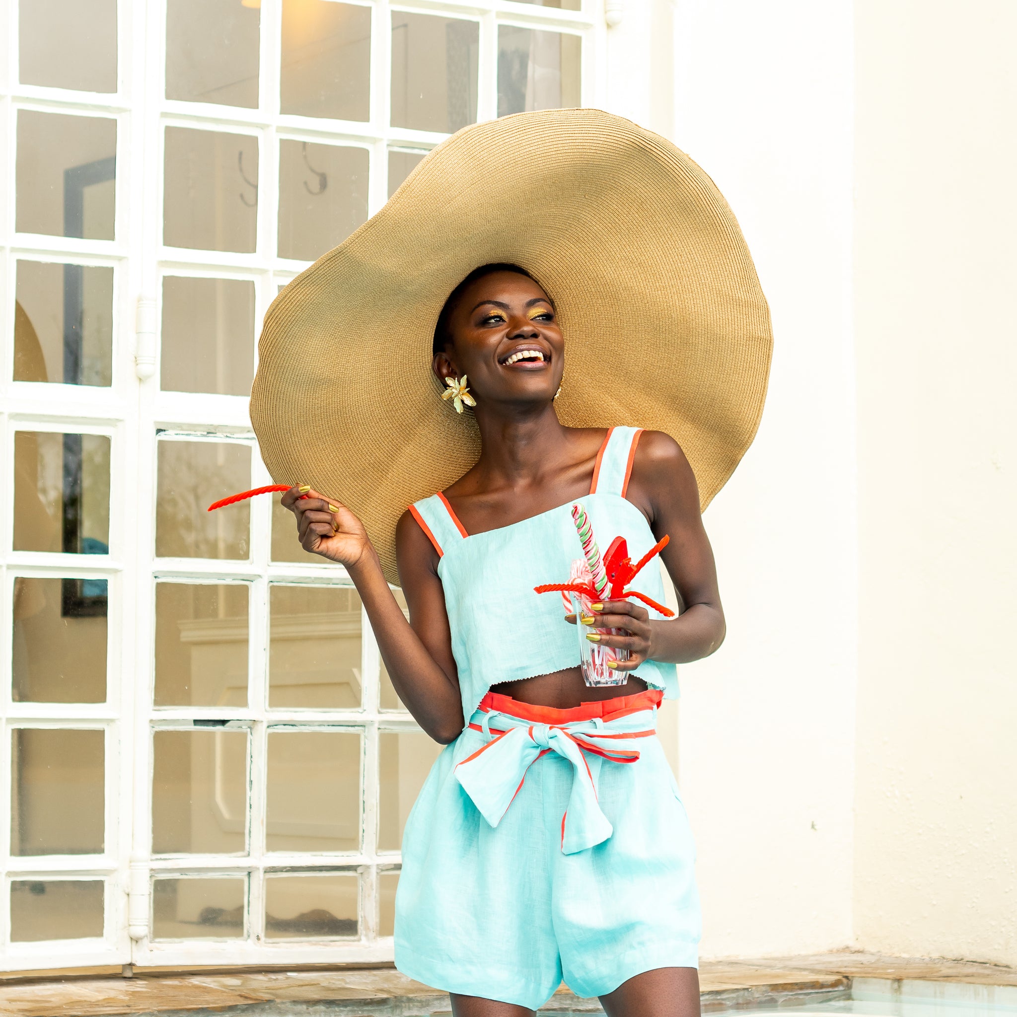 Shanzu Shorts in Linen